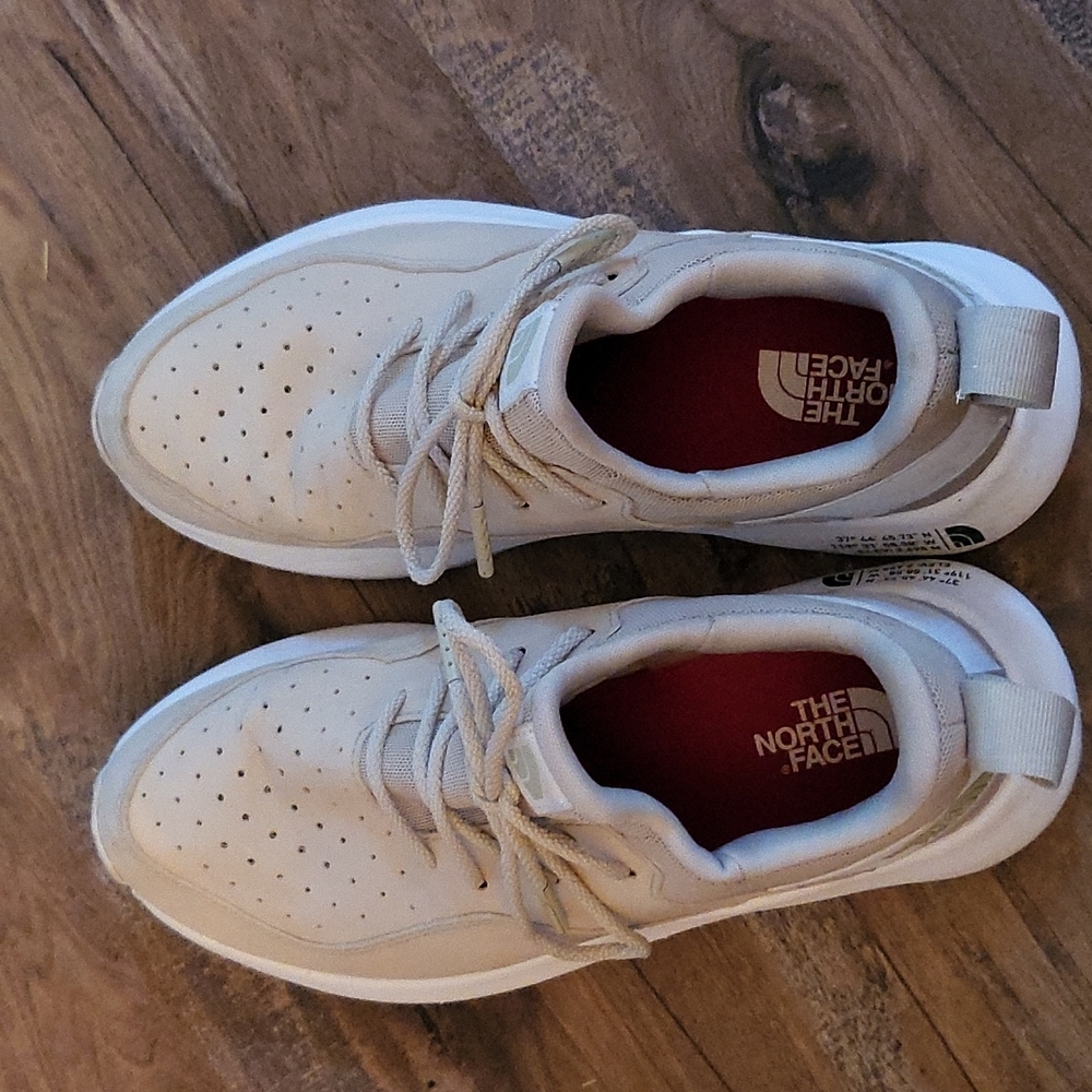The North Face Surge Highgate Athletic shoes 7